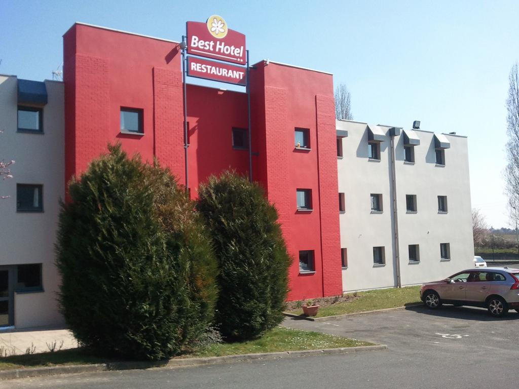 Brit Hotel - Montsoult La Croix Verte Baillet-en-France Buitenkant foto